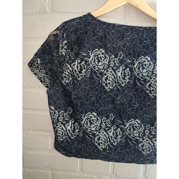 Vintage Lace Cropped Baby Tee Medium - Picture 3 of 8